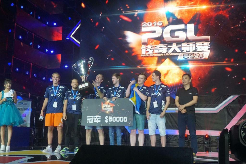 Epsilon eSports_ViewSonic-min